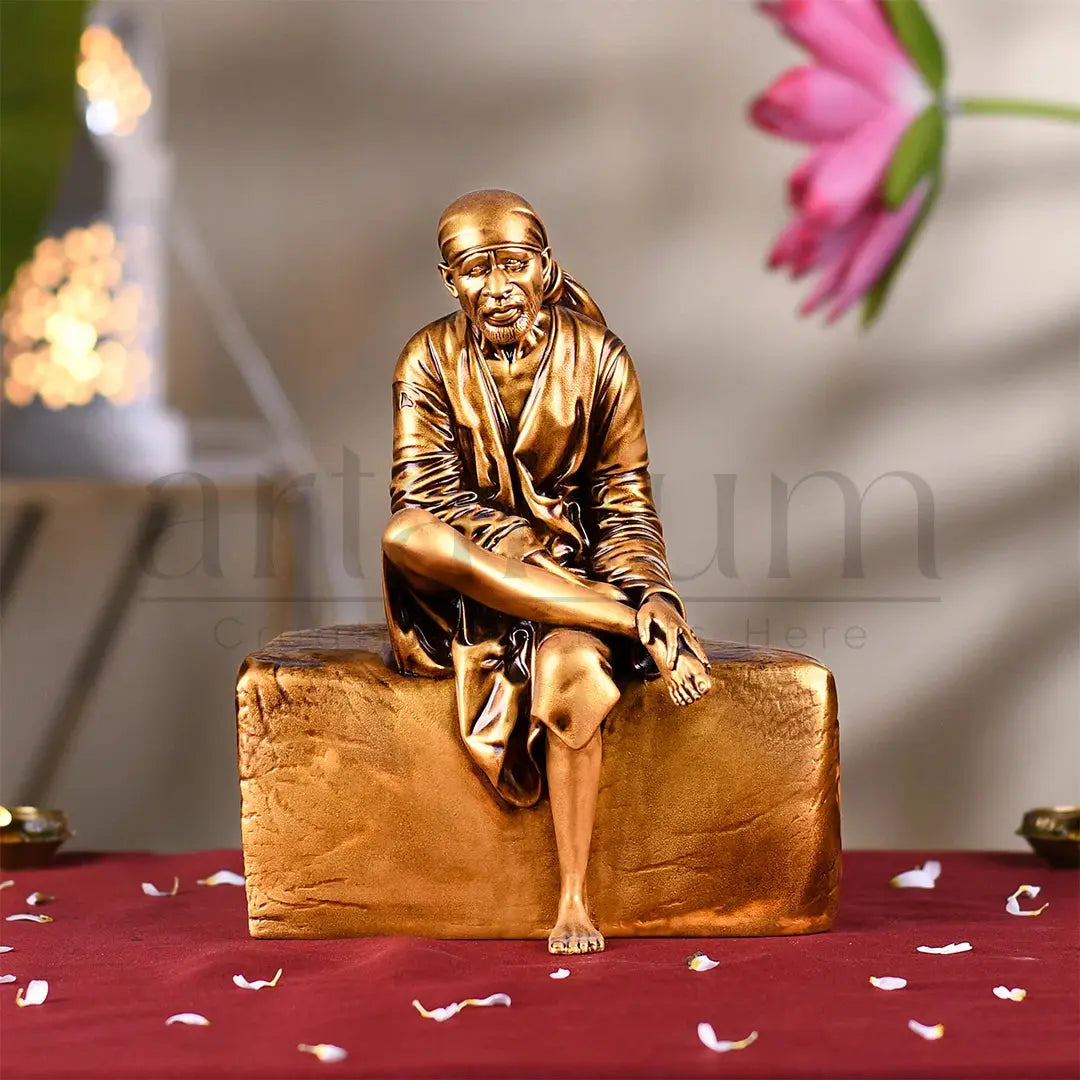 Sai Baba Statue