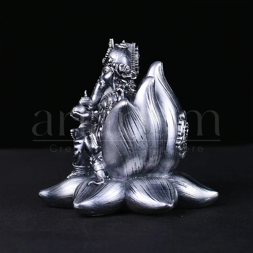 Padma Ganesha Car dashboard