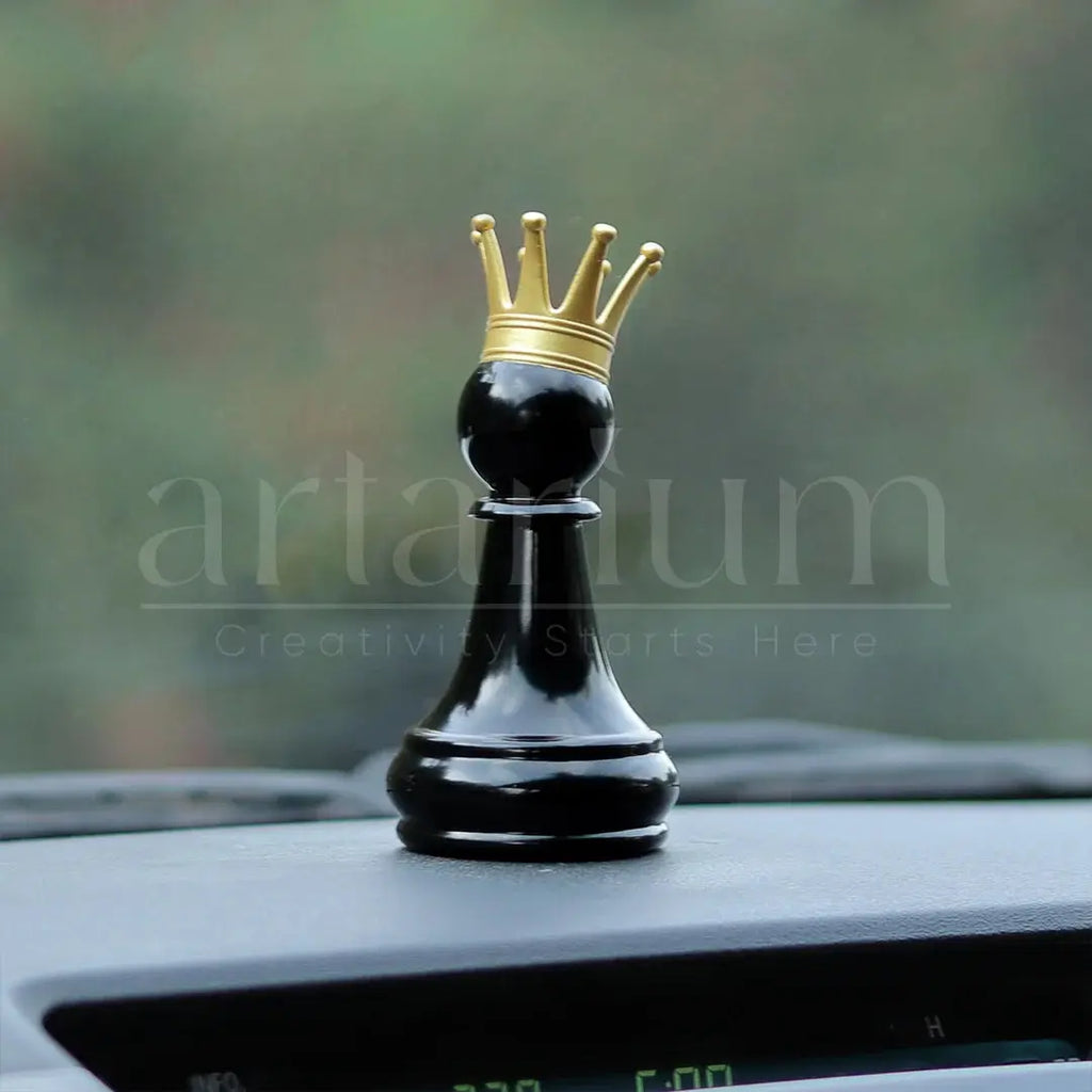 Pawn With Crown Chess Piece