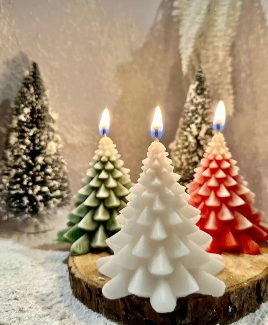 Christmas Tree Scented Candle 🎄✨