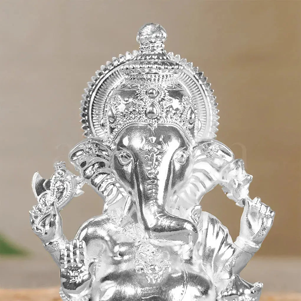 Ganesh Idol Car Dashboard