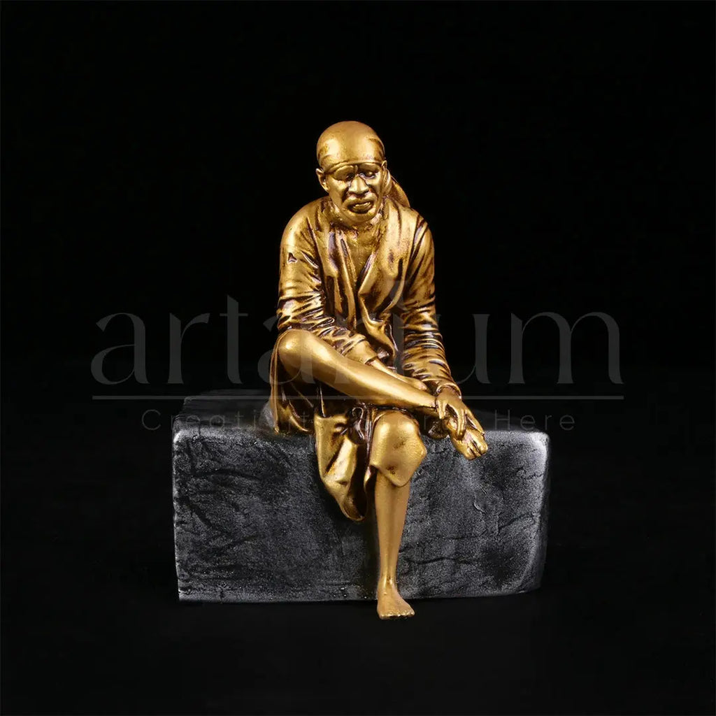 Sai Baba Statue